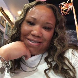 Meet your Posher, Paige